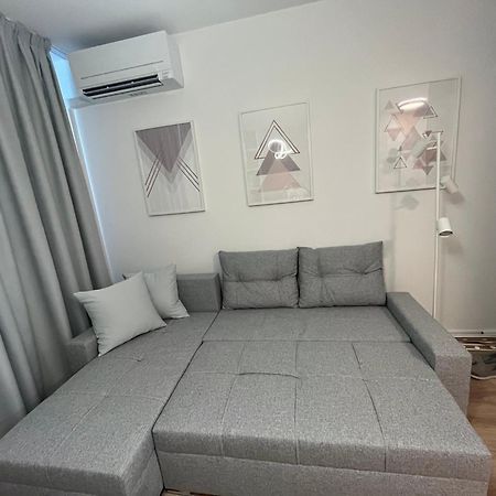 Luxury Apartment Bratislava Luaran gambar