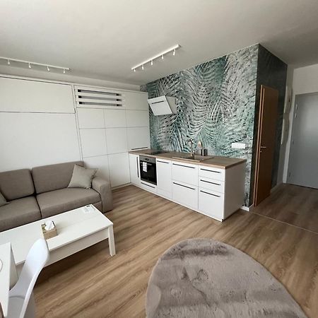 Luxury Apartment Bratislava Luaran gambar