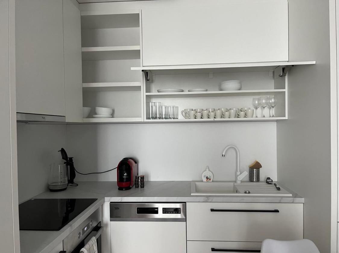 Luxury Apartment Bratislava Luaran gambar