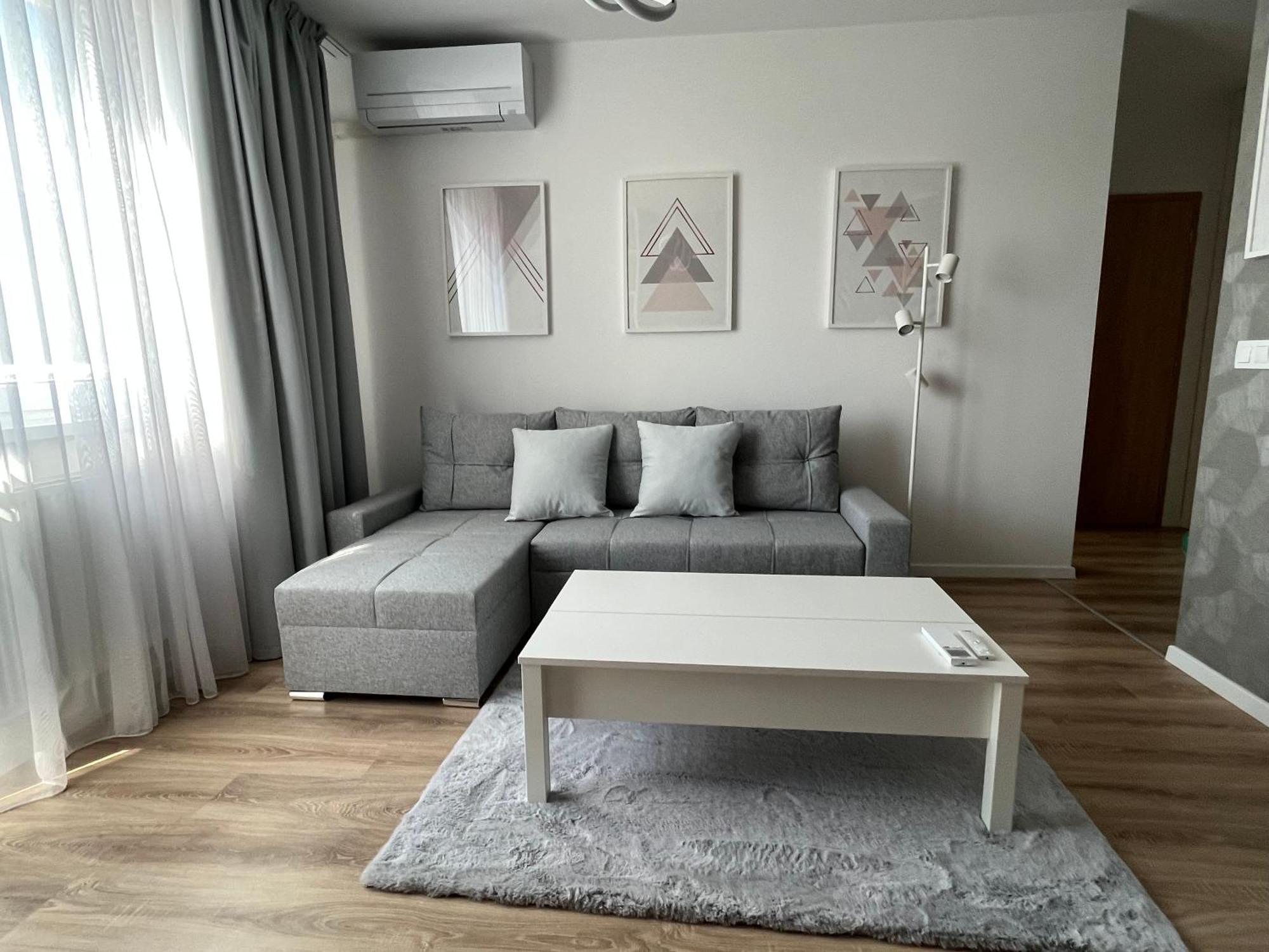 Luxury Apartment Bratislava Luaran gambar